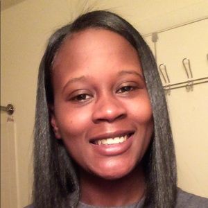 Meet your Posher, Shari